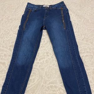 Vibe Ankle Jeans size 9